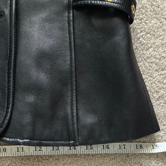 St. John Collection Embossed Soft Genuine Leather Gold Buckle Detail Women’s P - Picture 10 of 16